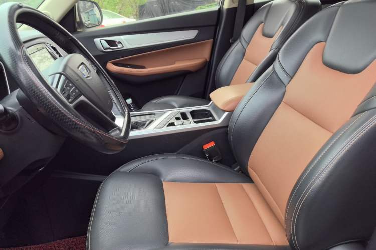 Used Geely Auto Vision X6 2018 1.4T CVT 4G Connected Luxury Version Left Front Seat