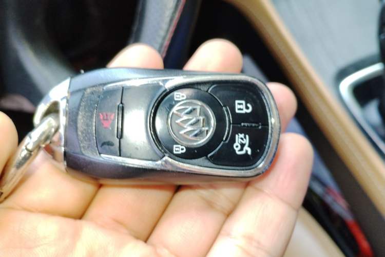 Used Buick LaCrosse 2018 28T Elite Edition