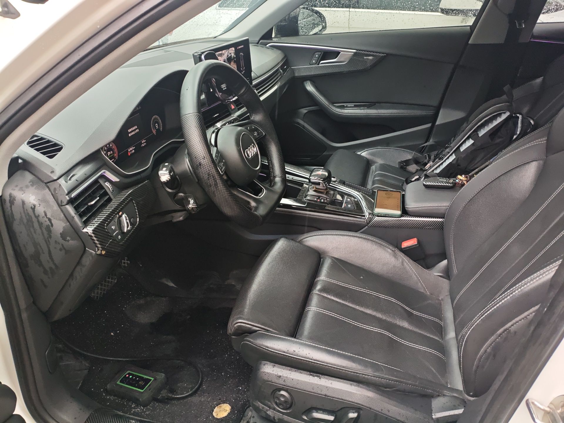 Переднее сиденье в автомобиле