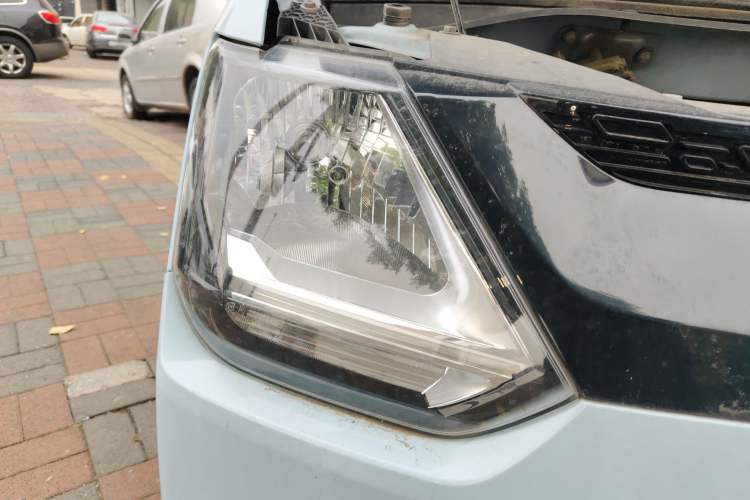 Used Dongfeng Fengon MINIEV 2022 Simple Style Comfort Version