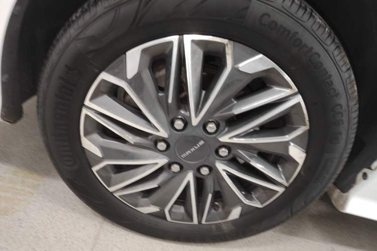 Used SAIC MAXUS G20 2021 PLUS 2.0T Gasoline Automatic ZhiZun Edition
