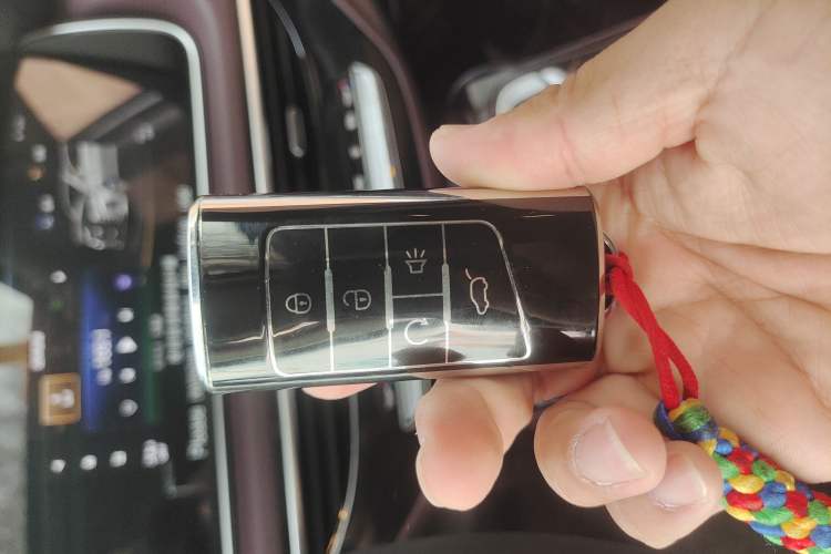 Used GAC Trumpchi M6 2023 PRO 270T DCT Luxury Edition Vehicle Key