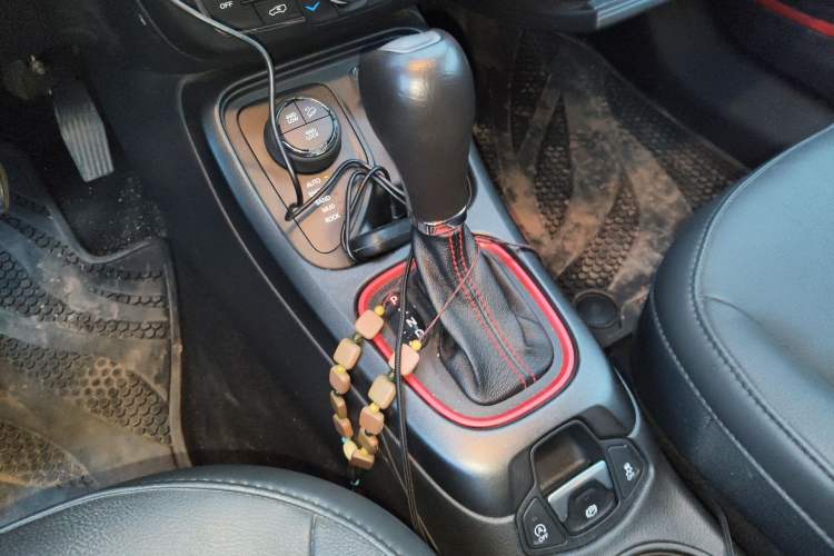 Used Jeep Compass 2017 200TS Automatic High-Performance All-Wheel Drive Edition