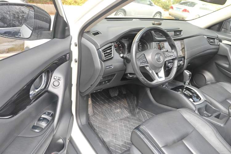 Used Nissan X-Trail 2021 2.0L CVT 2WD XL Premium SmartConnect Deluxe Edition Driver Seat