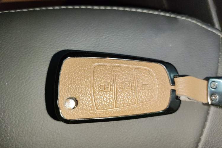 Used Great Wall Wingle 5 2021 1.5T Two-Wheel Drive "Dry Meal" Edition Value Model with a 1680mm Cargo Bed Equipped with GW4G15K Engine
