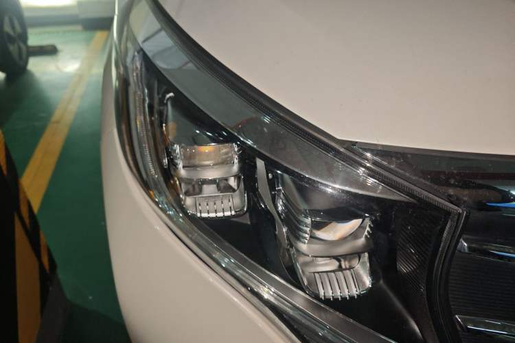 Used GAC Trumpchi M8 2018 320T Luxury Edition
