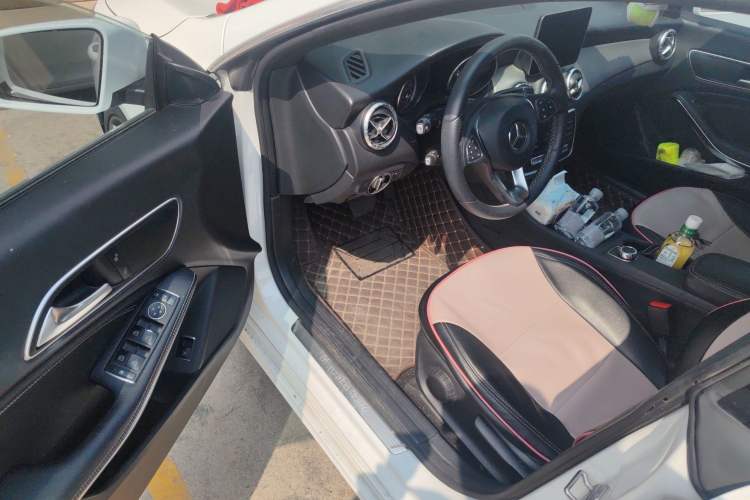 Used Mercedes-Benz CLA 2018 CLA 200 Sport Edition Driver Seat