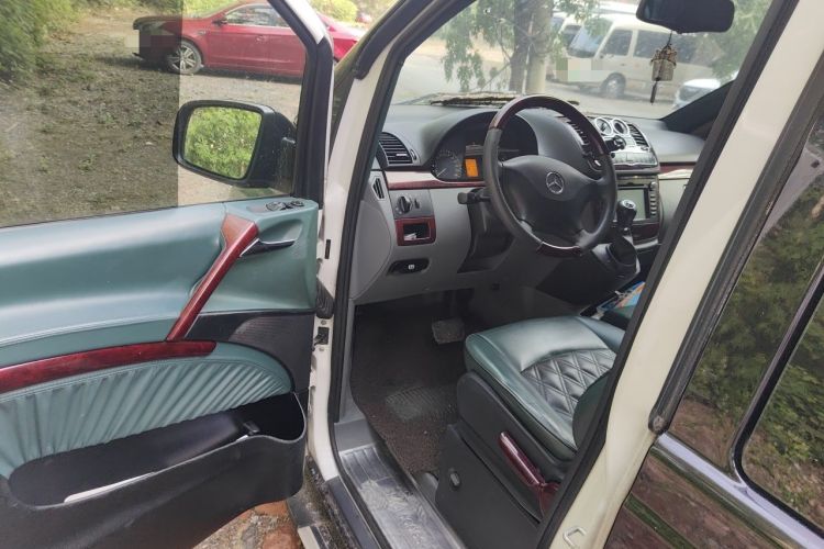 Used Mercedes-Benz Vito 
