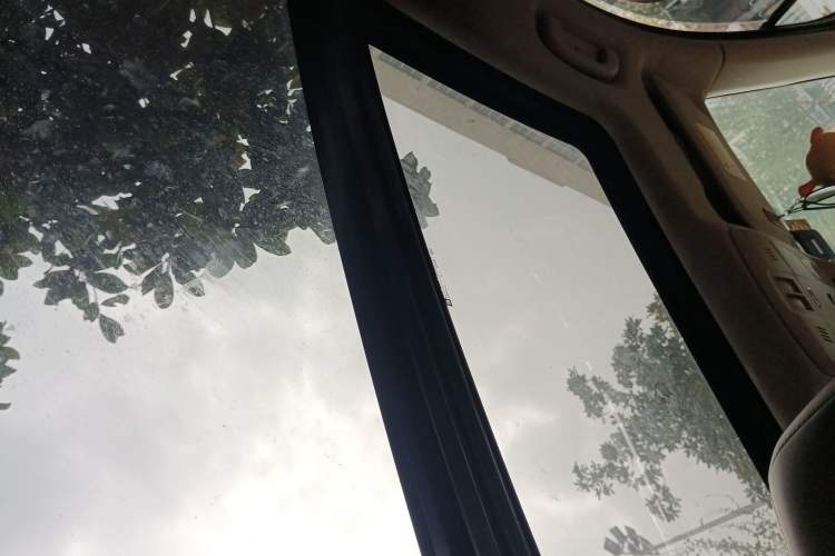 Used Buick Envision 2016 28T Four-Wheel Drive Luxury Model Headliner