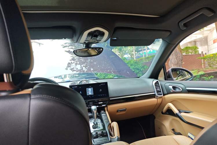 Used Porsche Cayenne 2014 Cayenne Platinum Edition 3.0T