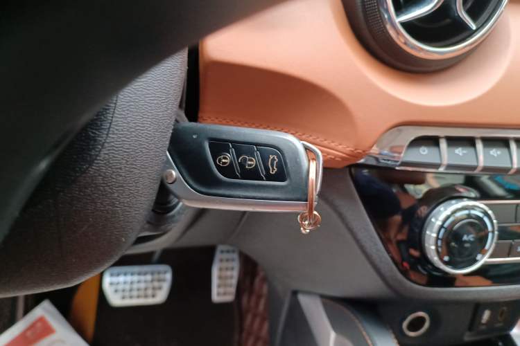 Used BAIC Senova X35 2016 1.5L Automatic Luxury Edition
