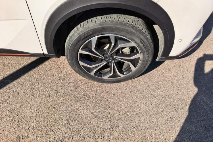 Used Haval XY 2022 1.5T ZhiZun Edition Right Front Wheel Hub