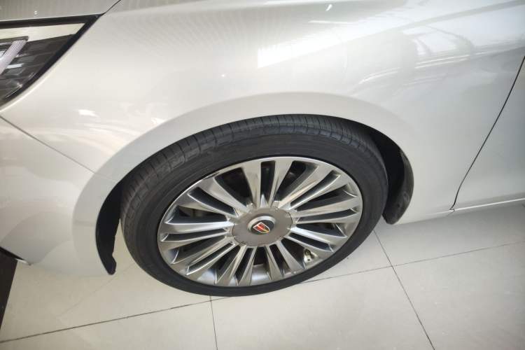 Used Hongqi H5 2019 30TD Smart Connect Dynamic Edition
