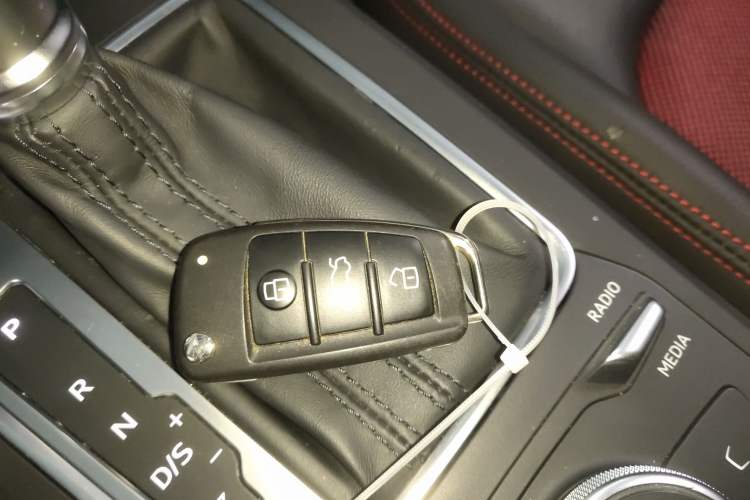 Used Audi Q2L 2021 35 TFSI Fashion Dynamic Model
