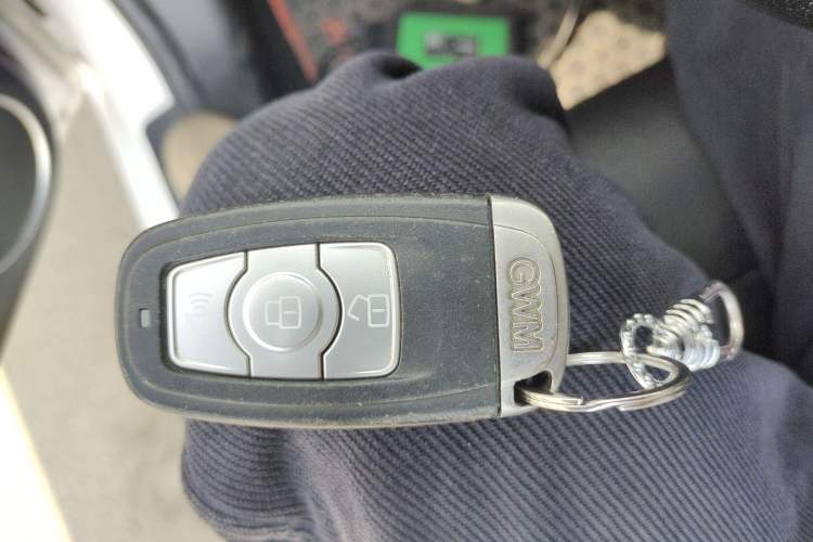 Used Haval H6 2015 Upgraded Model 1.5T Manual Two-Wheel Drive Elite Version