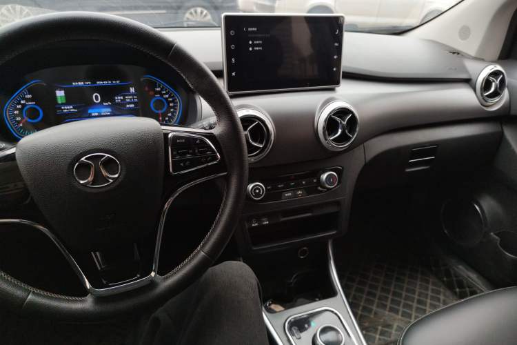 Used BAIC New Energy EC5 2019 New Style Edition Center Console