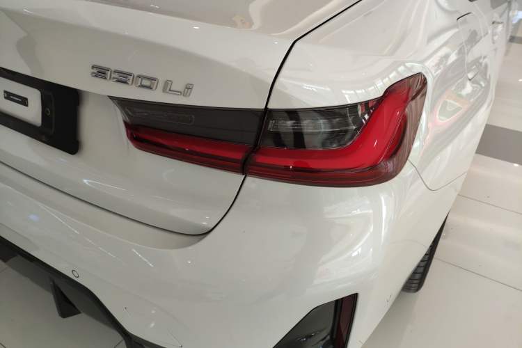 Used BMW 3 Series 2025 330Li M Sport Shadowline Package
