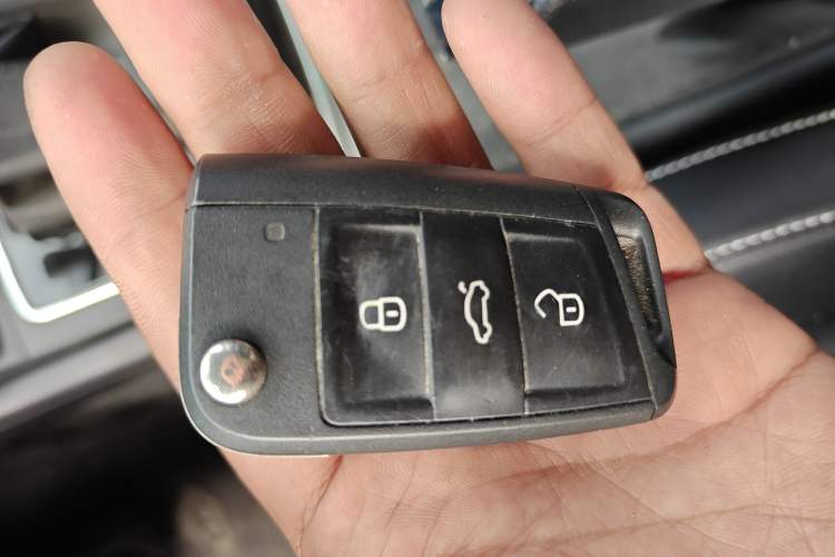 Used Skoda Karoq 2019 TSI280 Smart Drive Deluxe Edition China VI Standard