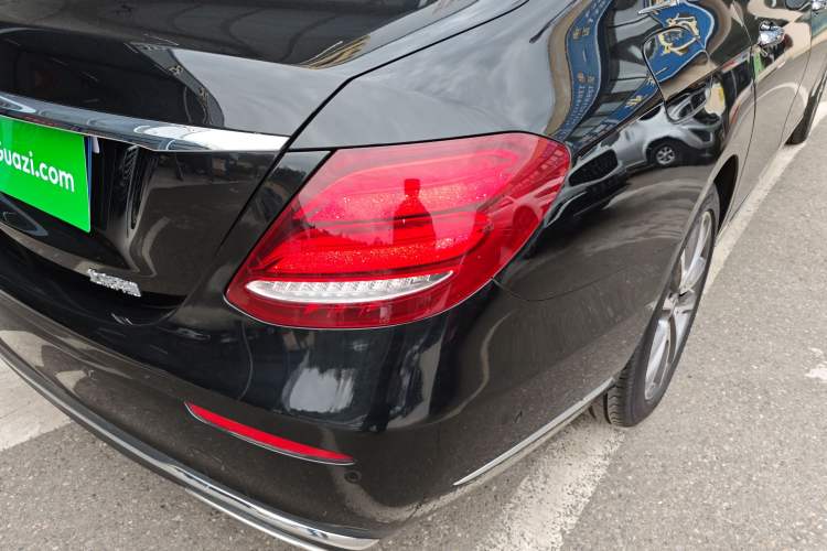 Used Mercedes-Benz E-Class 2020 E 260 L
