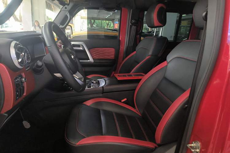 Used BAIC Off-Road BJ40 2019 PLUS 2.3T Automatic Four-Wheel Drive Flagship Edition China VI Emission Standard