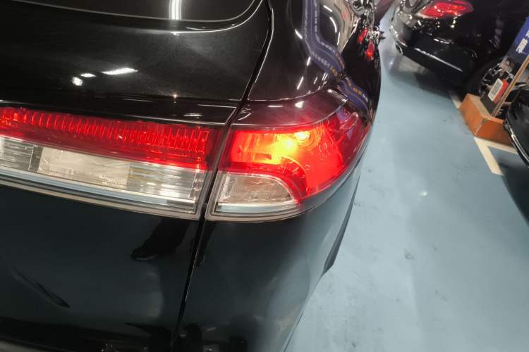 Used Toyota Corolla Cross 2023 2.0L Elite Edition Exterior 3