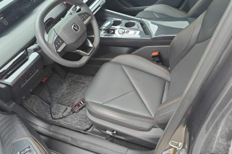 Used CHANGAN UNI-V 2022 1.5T Smart Navigation Version Left Front Seat