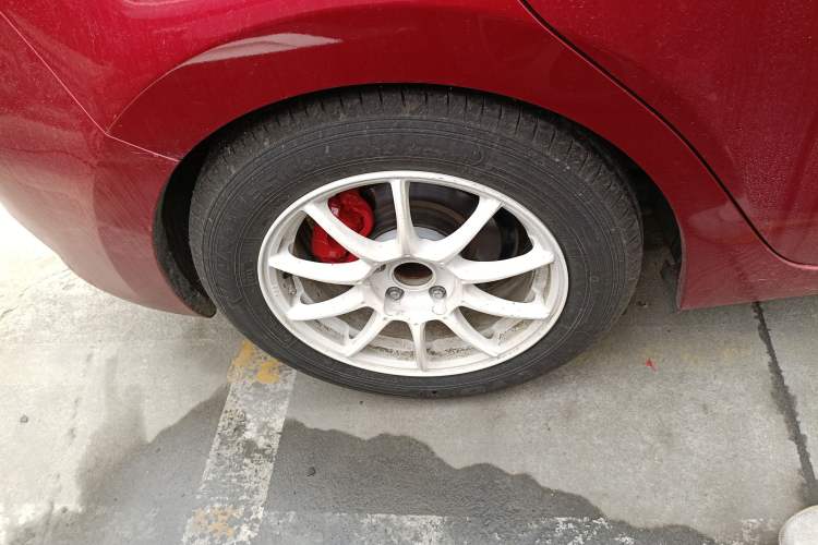 Used Mazda Mazda 3 Axela 2017 Hatchback 1.5L Manual Comfort Edition China V