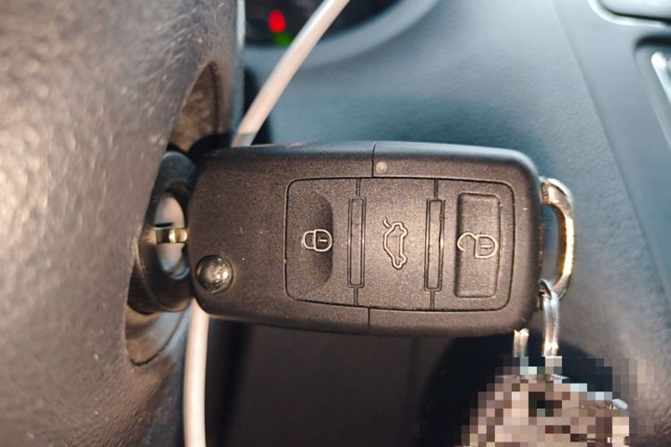 Used Volkswagen Polo 2011 1.6L Automatic ZhiShang Version Vehicle Key