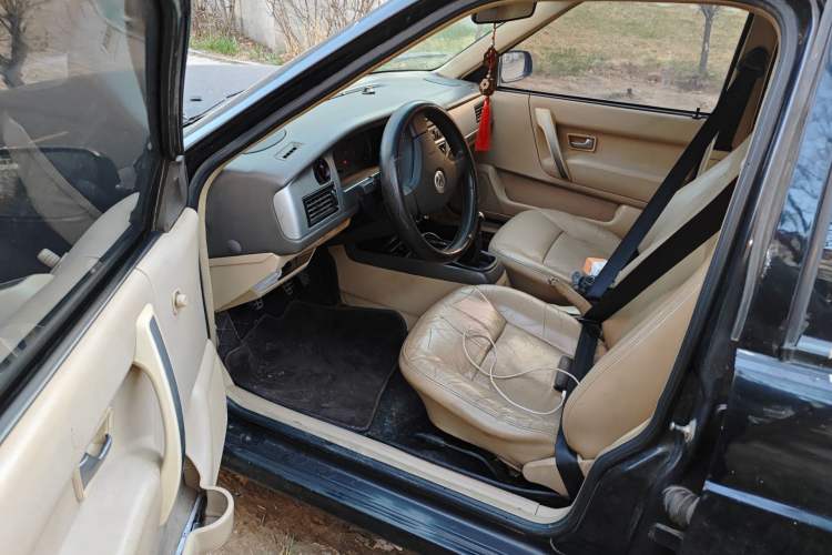 Used Volkswagen Santana Vista 2008 1.8L Manual Comfort Edition Driver Seat