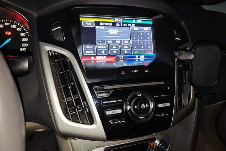 Used Ford Focus 2012 Sedan 1.6L Automatic Prestige Model