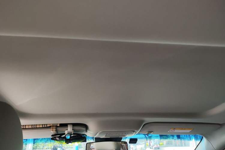 Used Buick GL8 2023 Land Executive Class Smart Enjoyment Model
