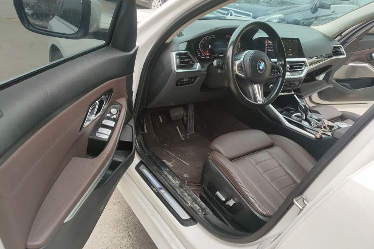 Used BMW 3 Series 2020 320Li M Sport Package Driver Seat