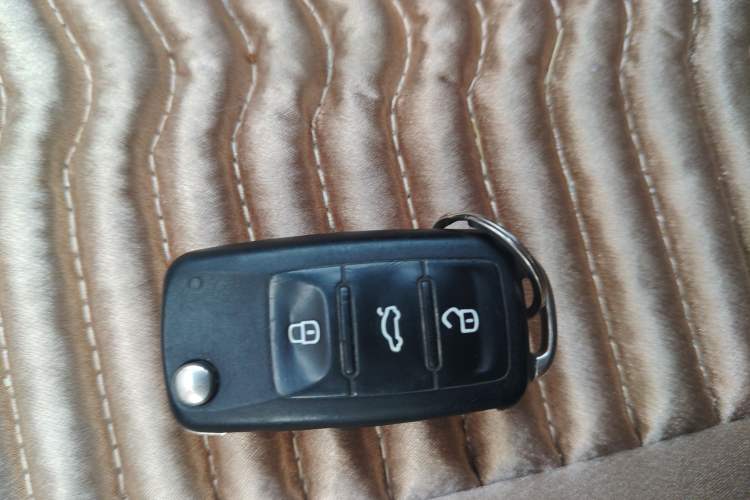 Used Volkswagen Santana 2019 1.5L Manual Fashion Edition China VI Standard