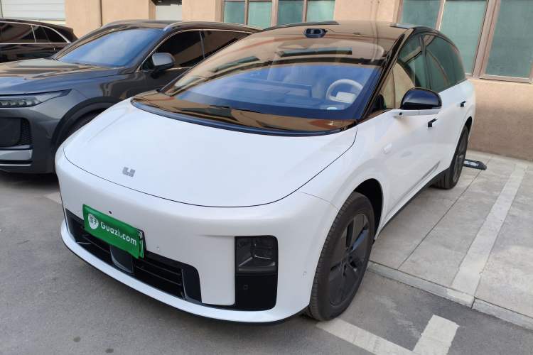 Used Li Auto i8 2025 Model Standard Version