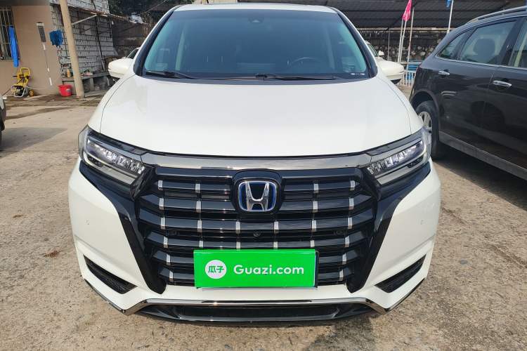 Used Honda Elysion 2022 2.0L eHEV Prestige Edition
