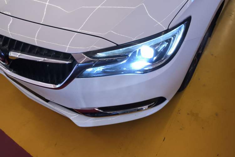 Used Buick GL6 2019 18T 6-Seater Connected Luxury Version China VI Standard
