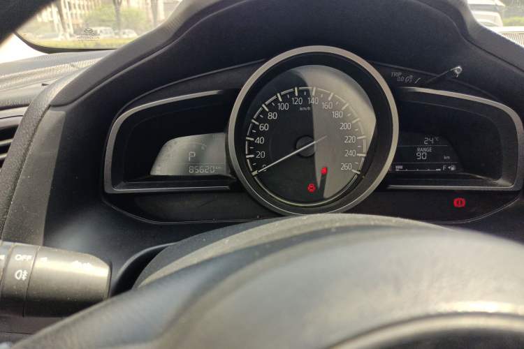 Used Mazda 3 Axela 2017 Sedan 1.5L Automatic Comfort Model Emission Standard China V