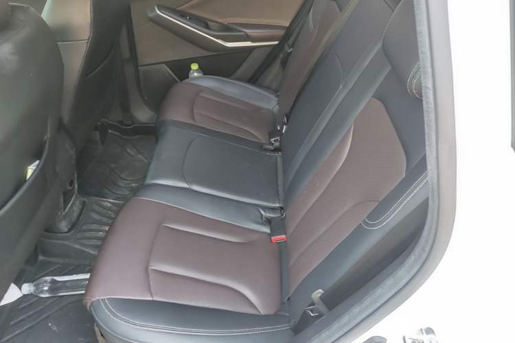 Used CHANGAN CS15 2019 1.5L Manual Entry-Level Version China VI Standard