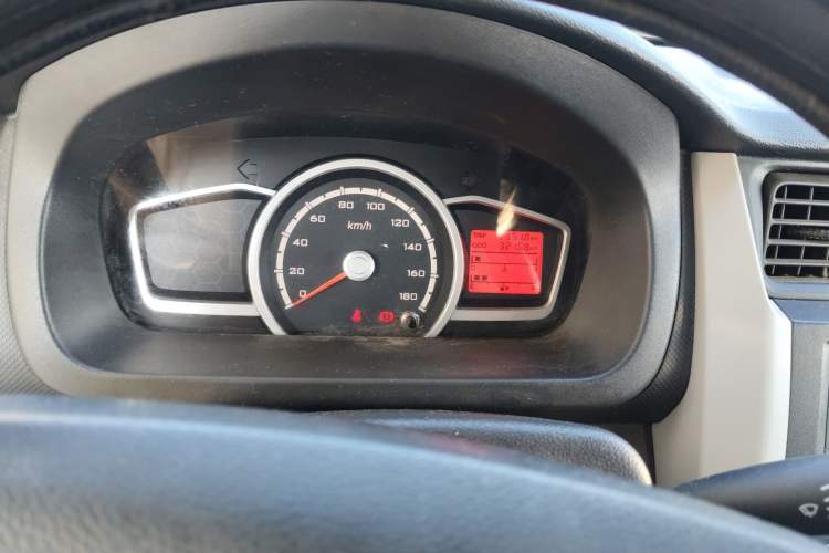 Used CHANGAN KAICHENG Star 3 2015 1.2L Base Model Non-Air-Conditioned EA12V
