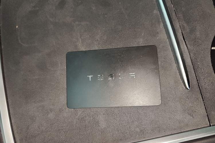 Used Tesla Model Y 2022 Rear-Wheel-Drive Version Vehicle Key