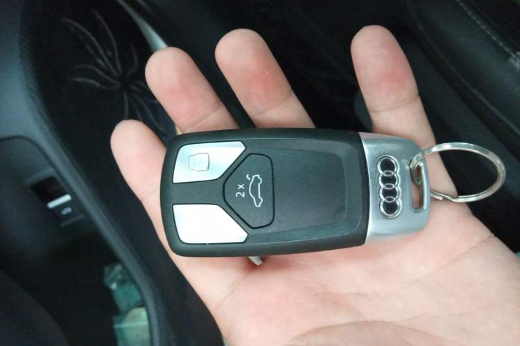 Used Audi A4L 2020 40 TFSI Fashion Dynamic Model Vehicle Key