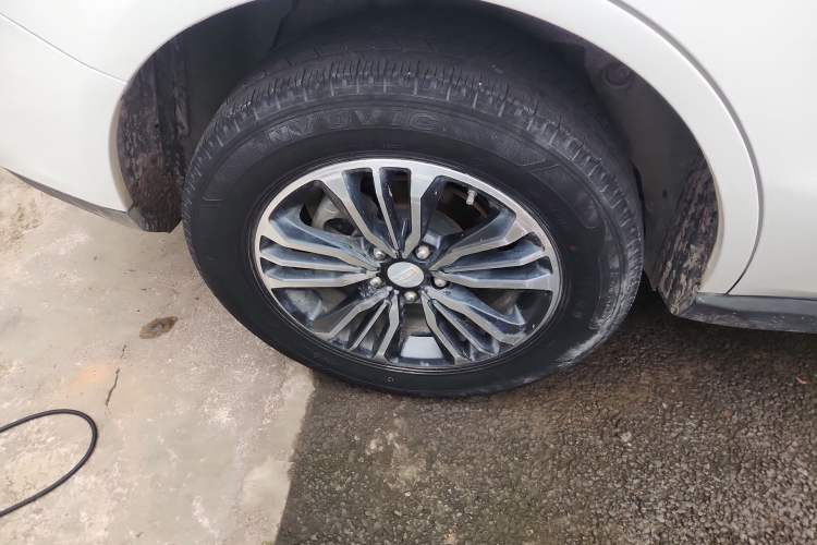 Used Geely Auto Vision X6 2018 1.8L Manual 4G Connect Luxury Edition