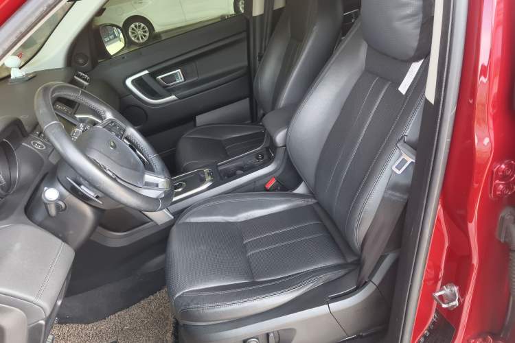 Used Land Rover Discovery Sport 2016 2.0T SE
