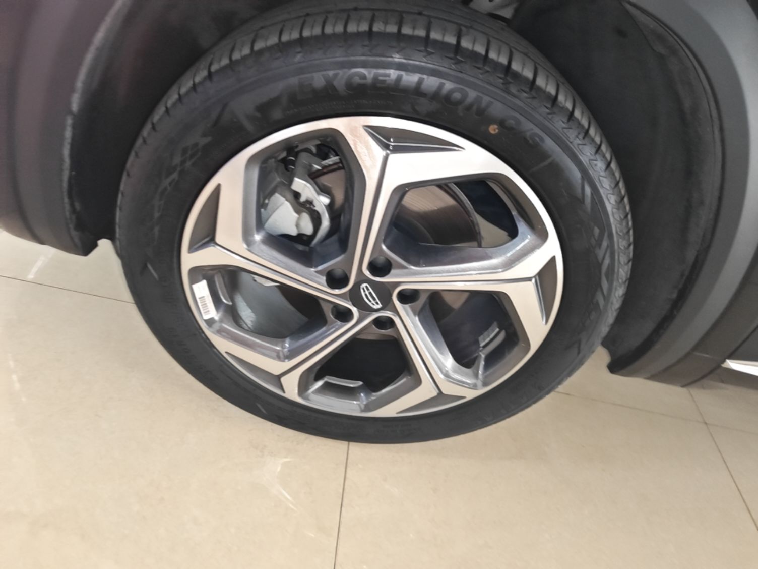 Geely Auto Monjaro L 2024 2.0TD DCT EVO Two-Wheel Drive Long-Range Version — снимка 10