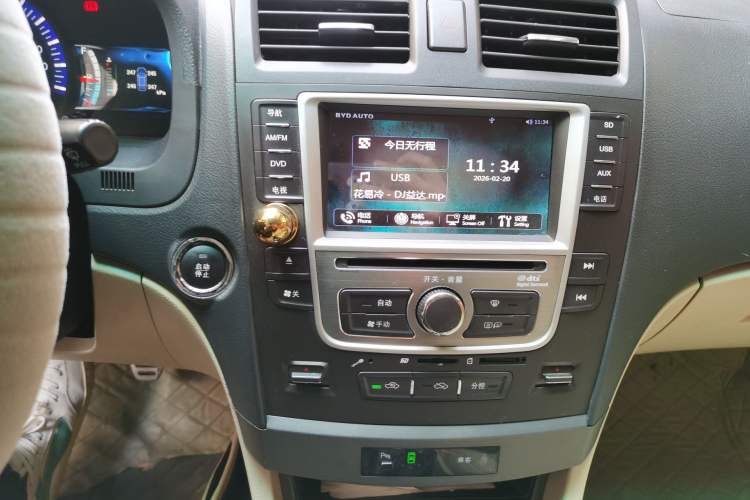 Used BYD G6 2012 1.5TI Manual Luxury Edition
