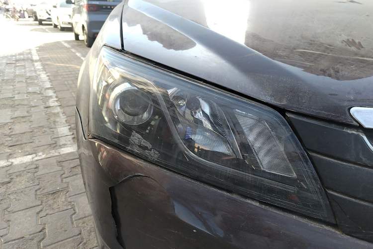 Used Geely Auto Emgrand 2014 Sedan 1.5L Manual Fashion Edition
