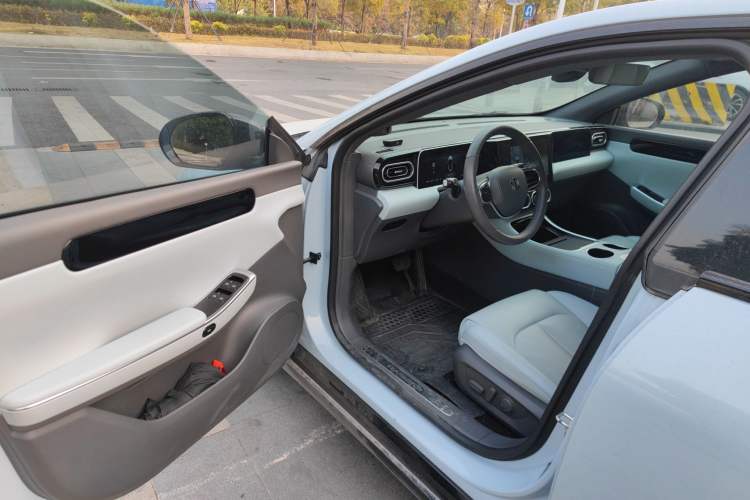 Used Leapmotor C01 2023 Range-Extended 216 Comfort Edition
