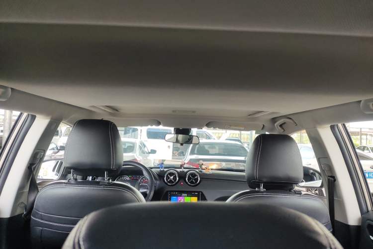 Used Soueast DX3 2019 1.5L Manual Luxury Model China VI Standard
