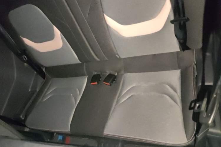 Used Chery QQ Ice Cream 2022 170km Sundae Phosphate Lithium-Ion