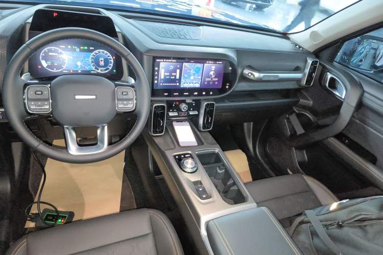 Used Haval DARGO 2024 1.5T DCT Border Collie Edition Audio And AC Panel